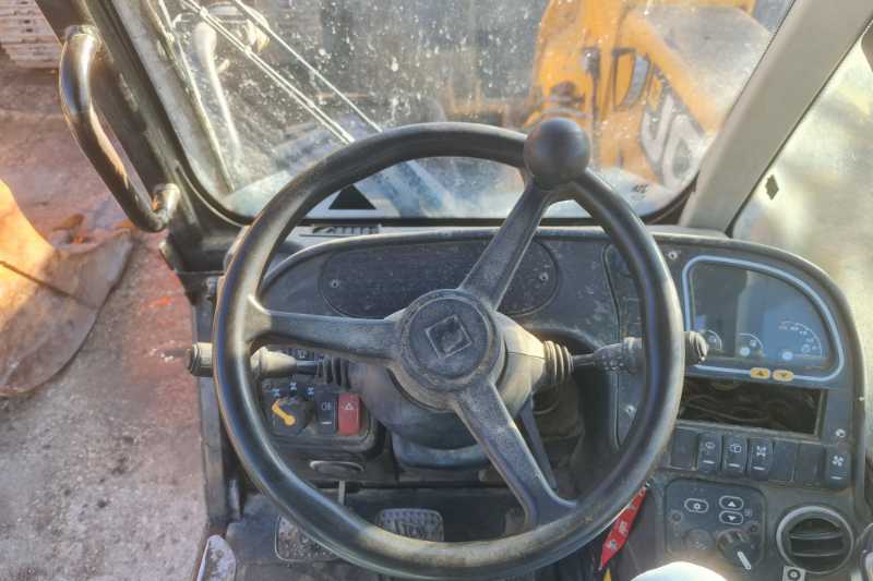 OmecoHub - Immagine JCB 550-80